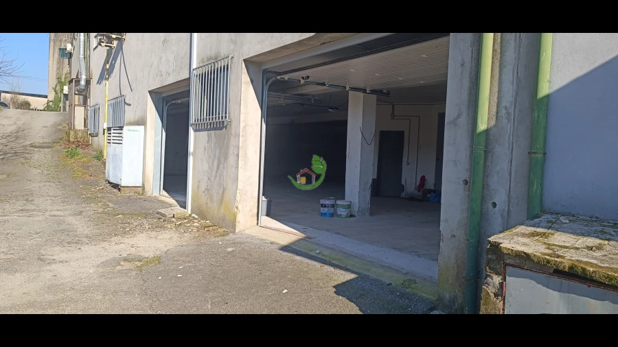 Negócio para Venda em Vila Verde e Barbudo