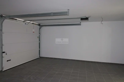 Moradia T3 para Venda em Mexilhoeira Grande