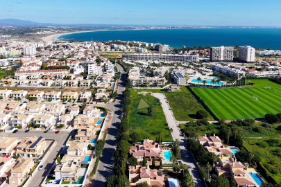Terreno para Venda em Lagos (São Sebastião e Santa Maria)