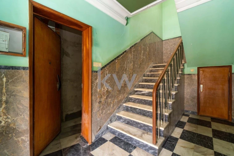 Prédio para Venda em Olhão Foto 8