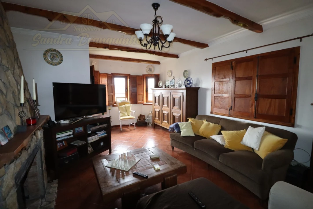 Moradia T4 para Venda em Ribafria e Pereiro de Palhacana Foto 4