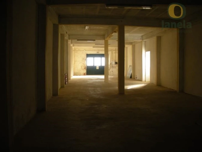 Armazém para Venda em Alte Foto 3