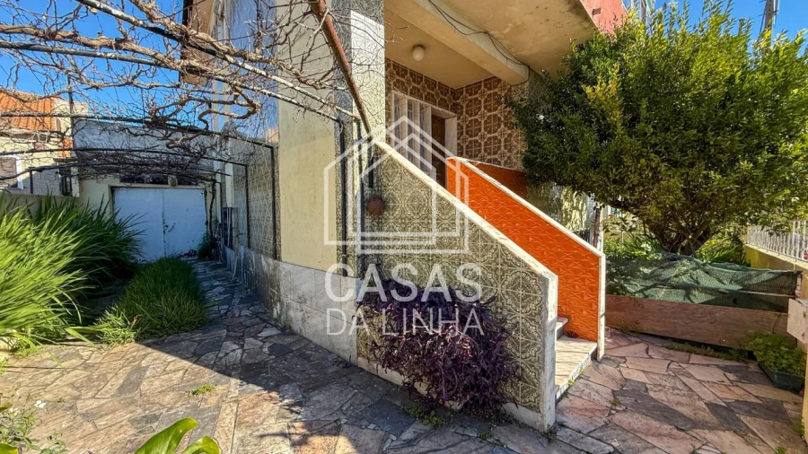 Moradia T5 para Venda em Porto Salvo Foto 11