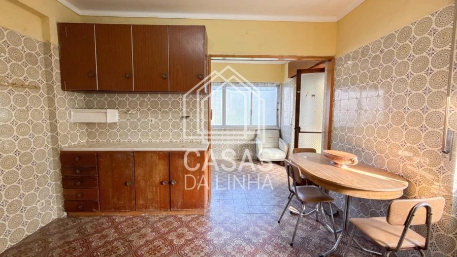 Moradia T5 para Venda em Porto Salvo Foto 18