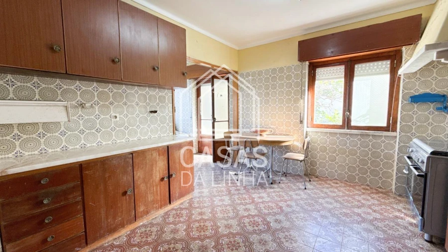 Moradia T5 para Venda em Porto Salvo Foto 5