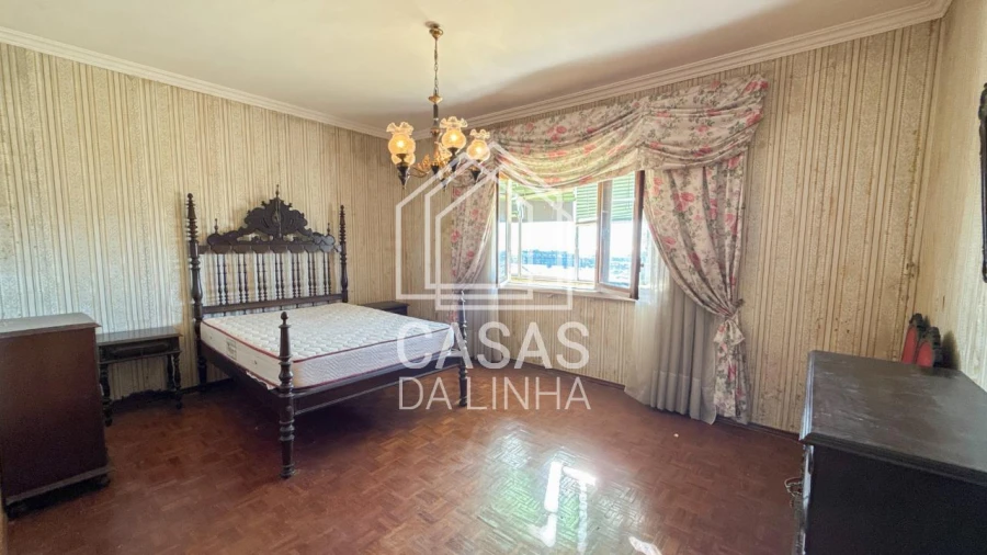 Moradia T5 para Venda em Porto Salvo Foto 6