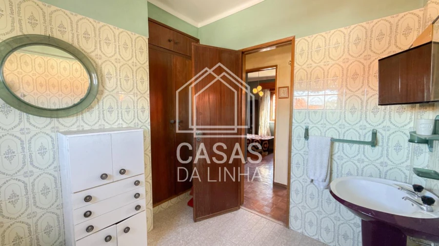 Moradia T5 para Venda em Porto Salvo Foto 31