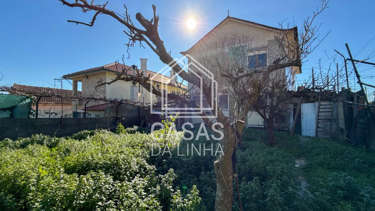 Moradia T5 para Venda em Porto Salvo Foto 25