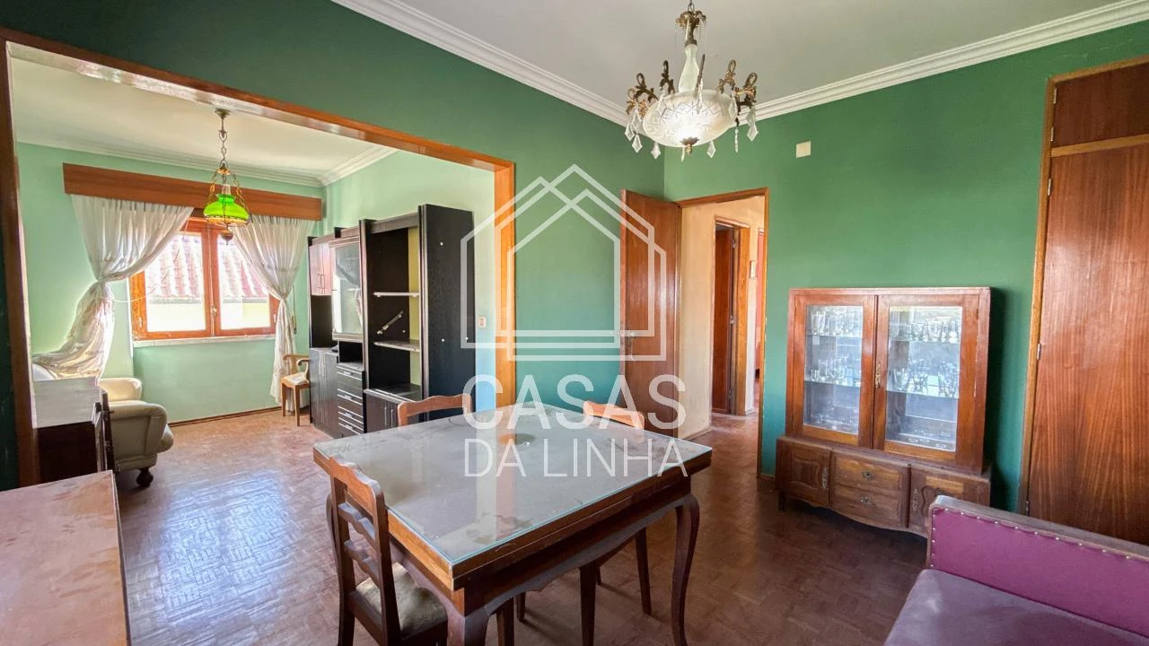 Moradia T5 para Venda em Porto Salvo Foto 7