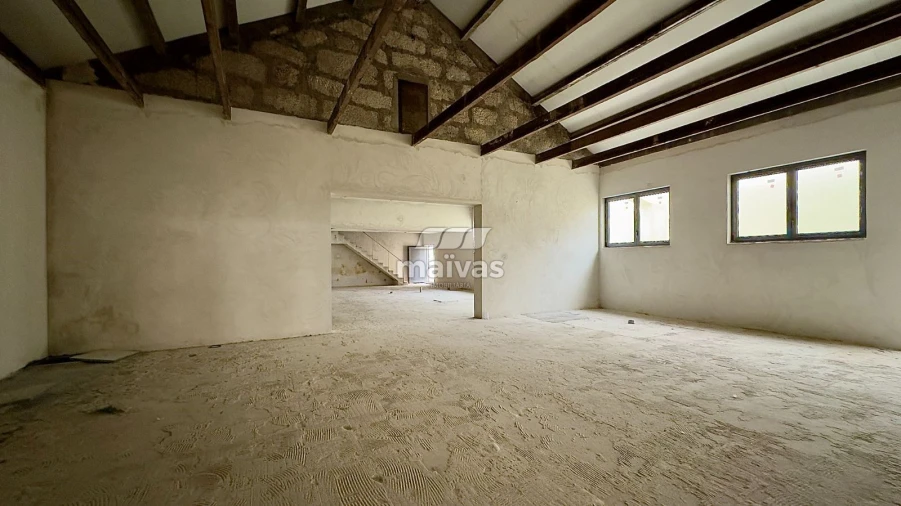 Loja para Arrendamento em Custóias, Leça do Balio e Guifões Foto 7