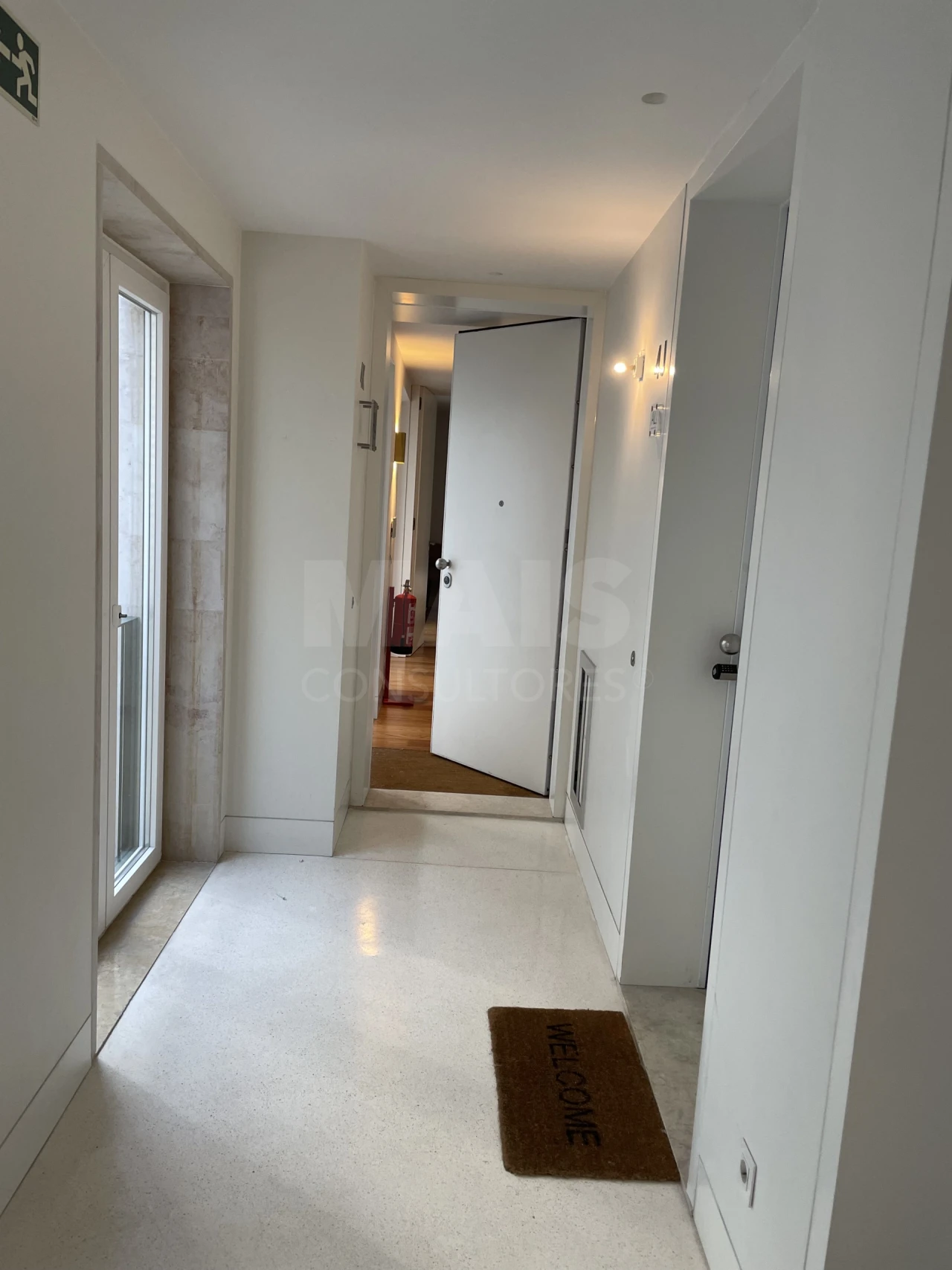 Apartamento T2 para Arrendamento em Santa Maria Maior Foto 10