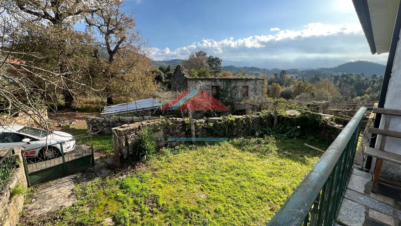 Moradia T4 para Venda em Segude Foto 16