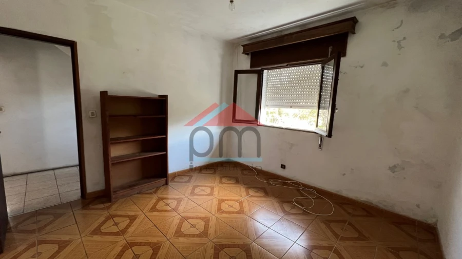 Moradia T4 para Venda em Segude Foto 9