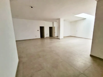 Loja para Arrendamento em Cidade da Maia