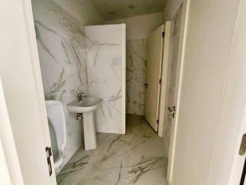 Loja para Arrendamento em Cidade da Maia