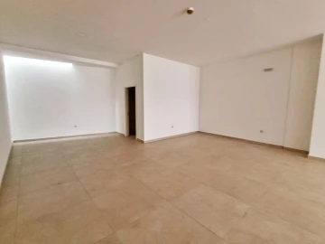 Loja para Arrendamento em Cidade da Maia