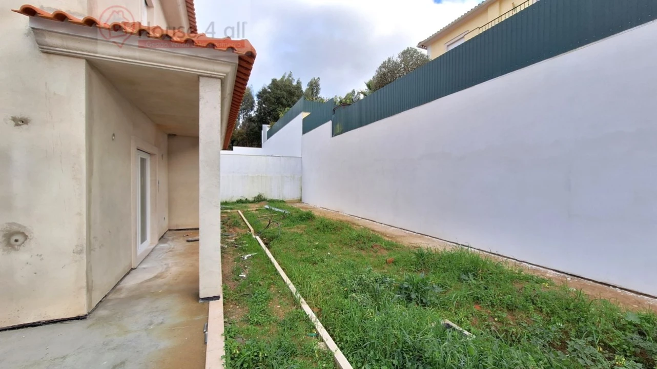 Moradia T4 para Venda em Nossa Senhora do Pópulo, Coto e São Gregório Foto 5