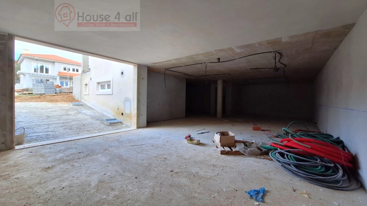 Moradia T4 para Venda em Nossa Senhora do Pópulo, Coto e São Gregório Foto 25