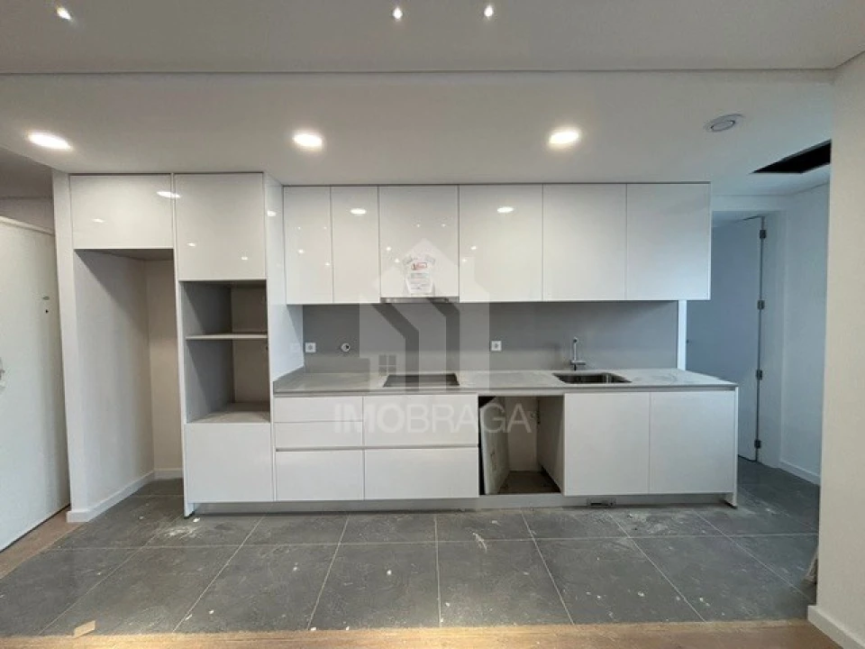 Apartamento T2 para Venda em São Vicente (Braga) Foto 4