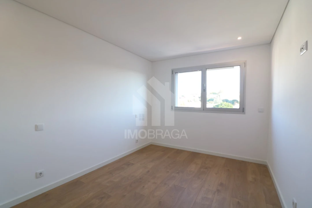 Apartamento T2 para Venda em São Vicente (Braga) Foto 10