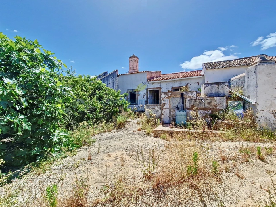 Prédio para Venda em Alcantarilha e Pêra Foto 11