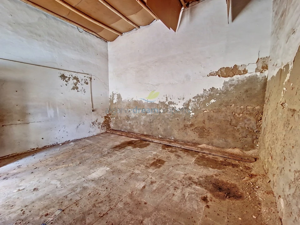 Prédio para Venda em Alcantarilha e Pêra Foto 25