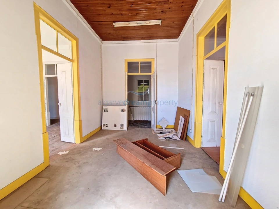 Prédio para Venda em Alcantarilha e Pêra Foto 44