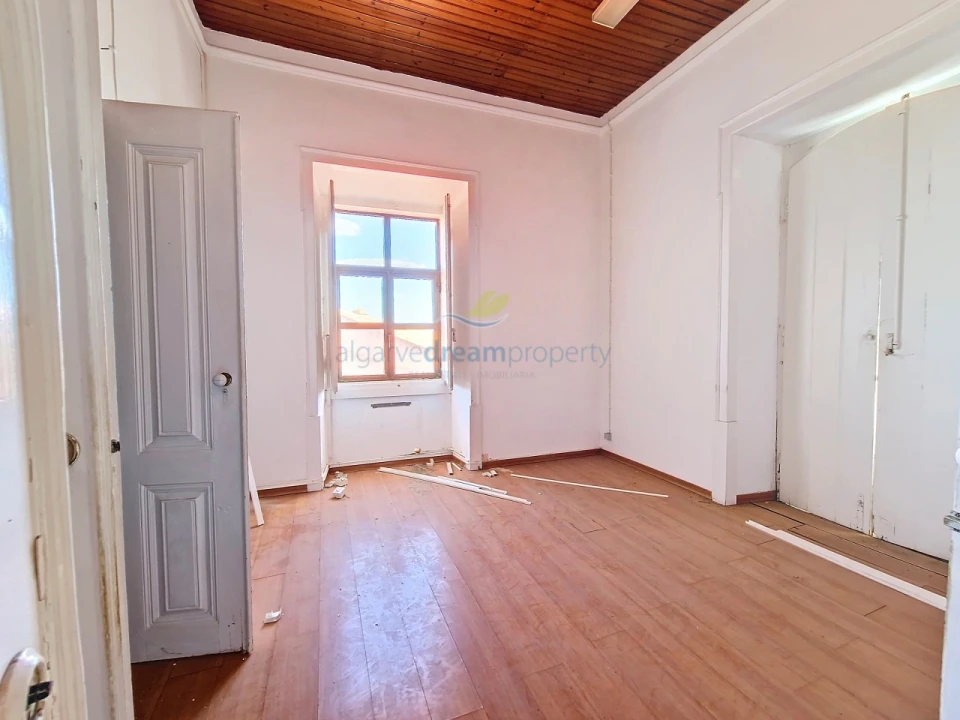 Prédio para Venda em Alcantarilha e Pêra Foto 47