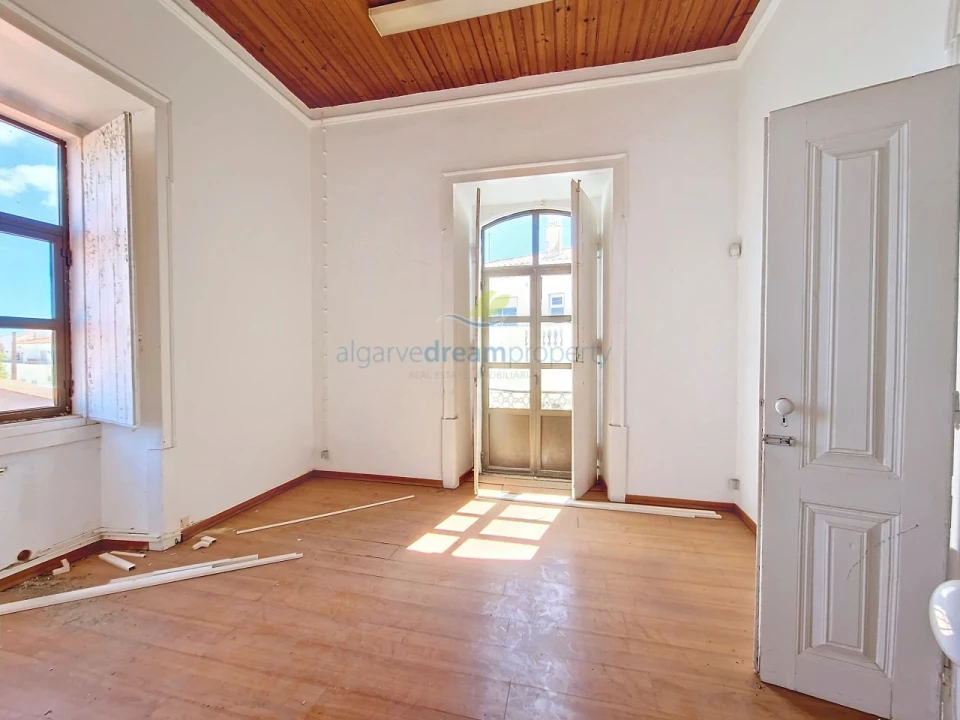 Prédio para Venda em Alcantarilha e Pêra Foto 53