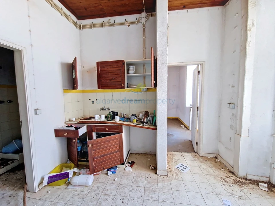 Prédio para Venda em Alcantarilha e Pêra Foto 58