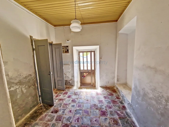 Prédio para Venda em Alcantarilha e Pêra Foto 23