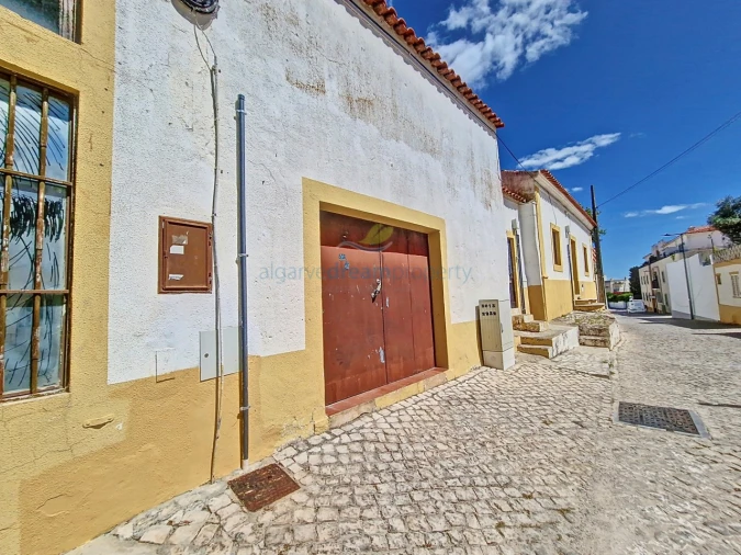 Prédio para Venda em Alcantarilha e Pêra Foto 24