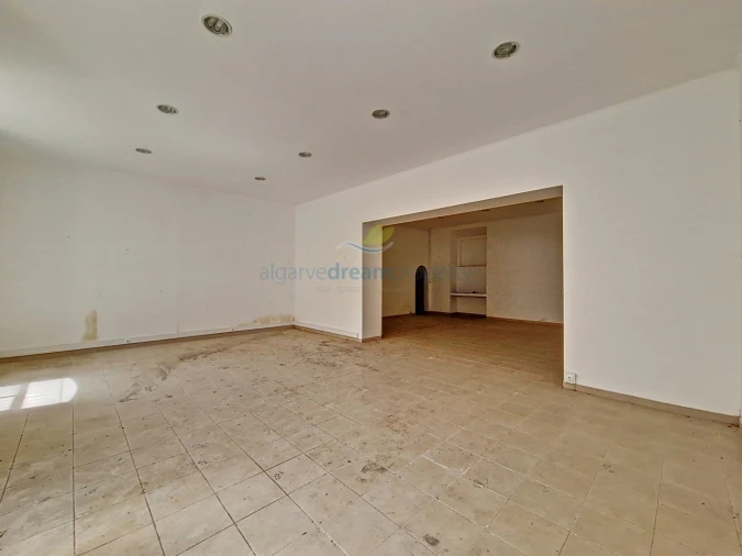 Prédio para Venda em Alcantarilha e Pêra Foto 29