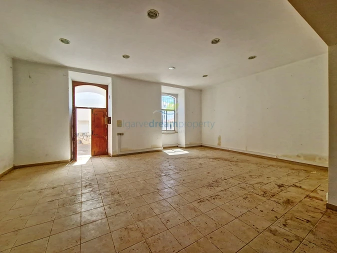 Prédio para Venda em Alcantarilha e Pêra Foto 30