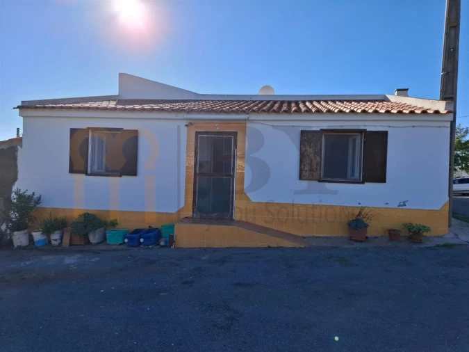 Moradia T2 para Venda em Santa Barbara de Padrões