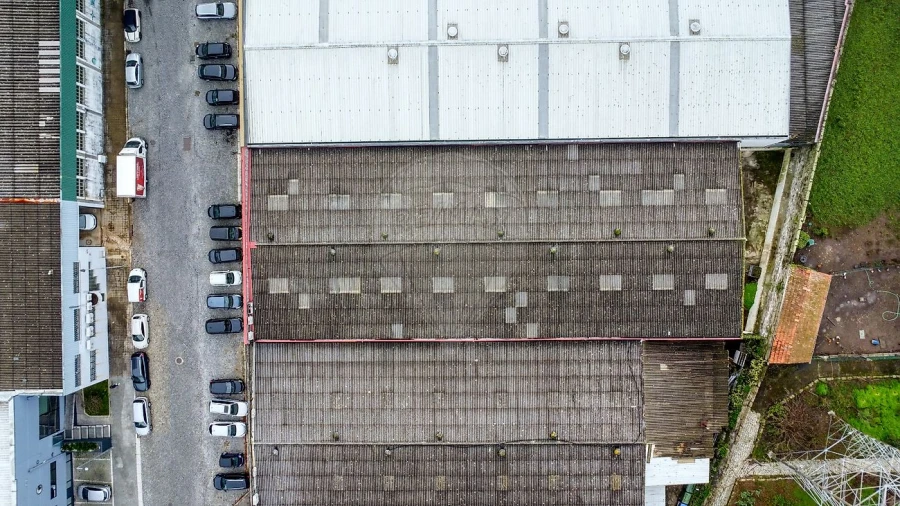 Armazém para Arrendamento em Cidade da Maia Foto 4