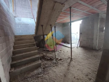 Moradia T4 para Venda em Santa Maria da Feira, Travanca, Sanfins e Espargo