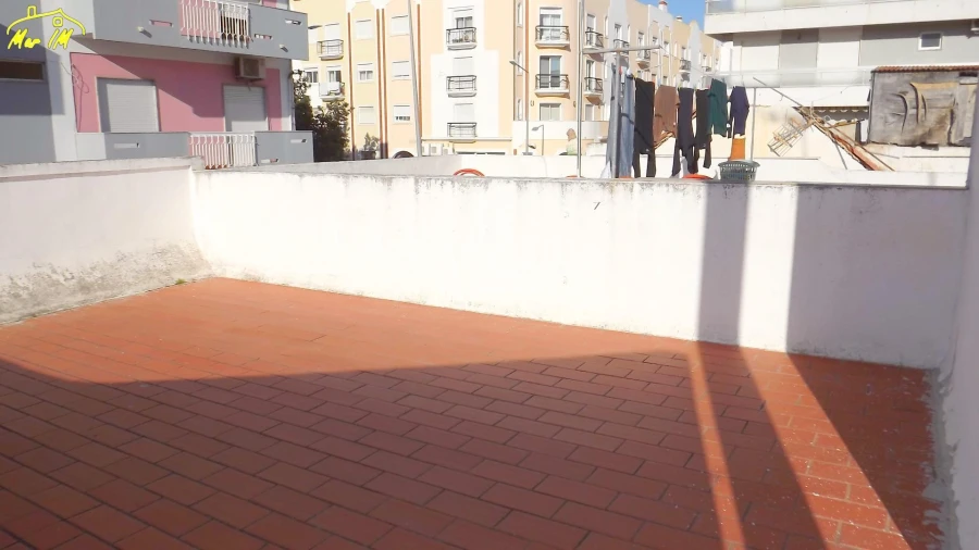 Moradia T5 para Venda em Vila Real de Santo Antonio Foto 33