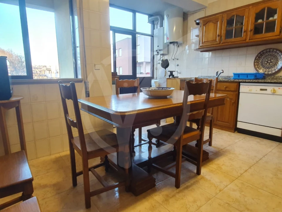 Apartamento T3 para Venda em Oliveira, São Paio e São Sebastião Foto 9