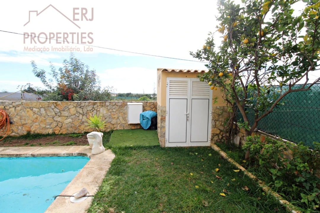 Moradia T3 para Venda em Tavira (Santa Maria e Santiago) Foto 4