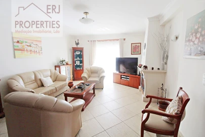 Moradia T3 para Venda em Tavira (Santa Maria e Santiago)