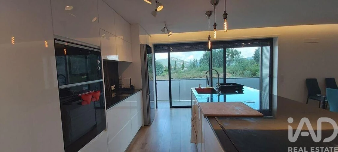 Apartamento T3 para Venda em Arca e Ponte de Lima Foto 2