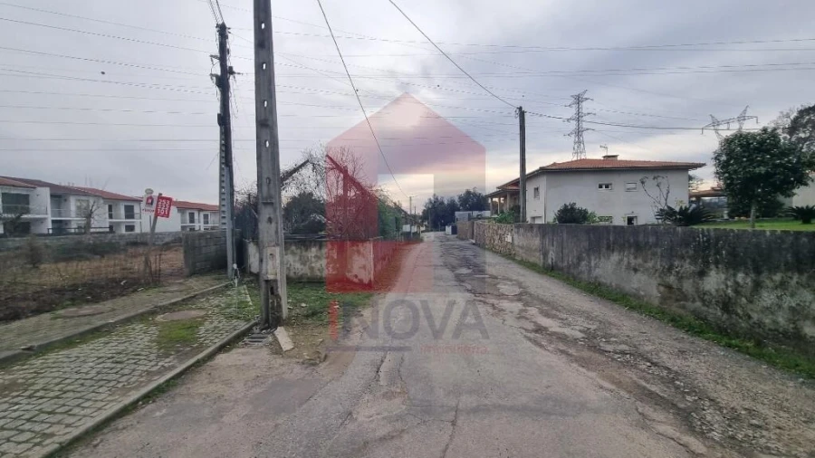 Terreno para Venda em Soutelo Foto 16