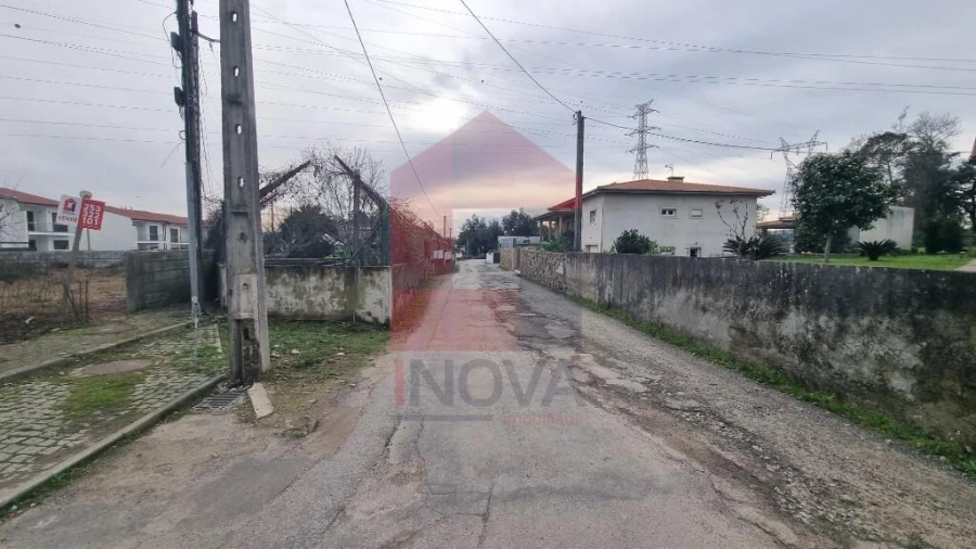 Terreno para Venda em Soutelo Foto 17