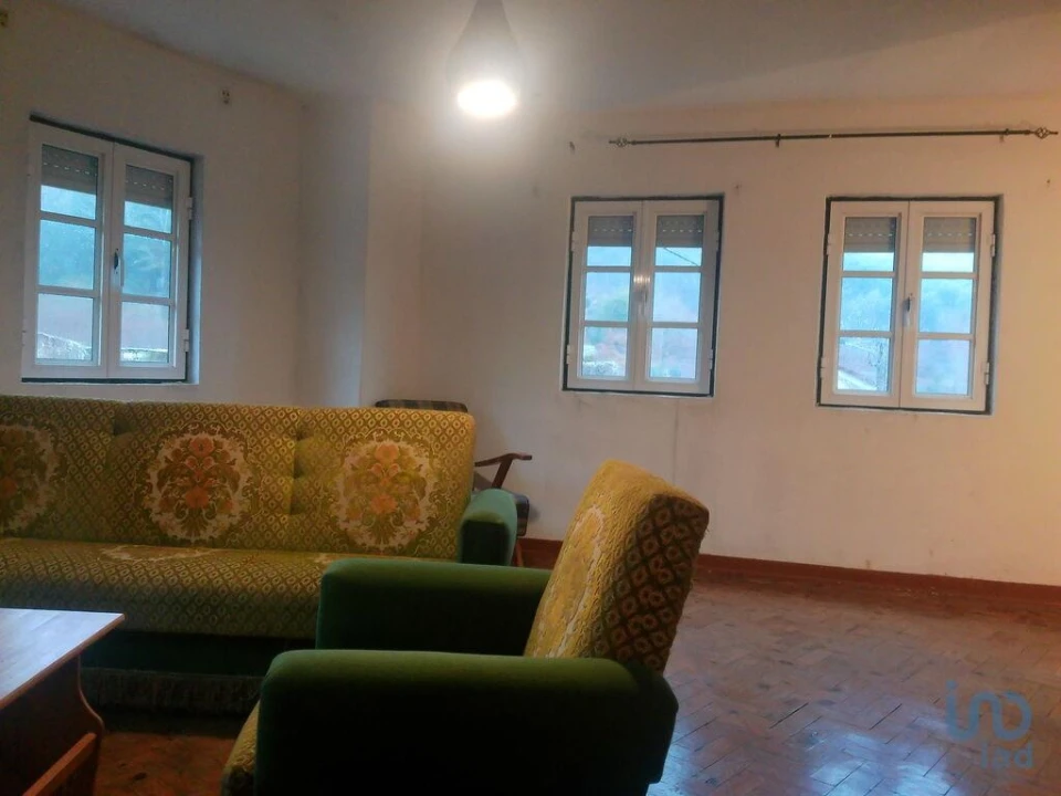 Moradia T3 para Venda em Penalva de Alva e São Sebastião da Feira Foto 9