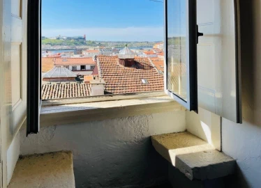 Prédio para Venda em São Martinho do Bispo e Ribeira de Frades