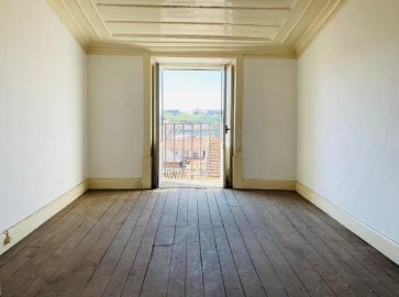 Prédio para Venda em São Martinho do Bispo e Ribeira de Frades