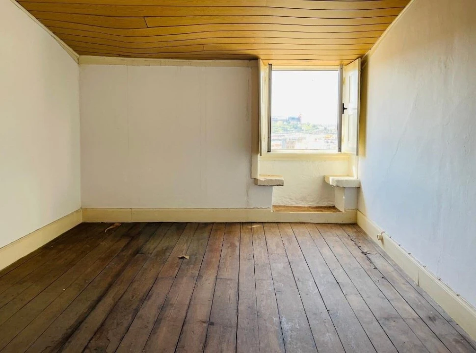 Prédio para Venda em São Martinho do Bispo e Ribeira de Frades Foto 18