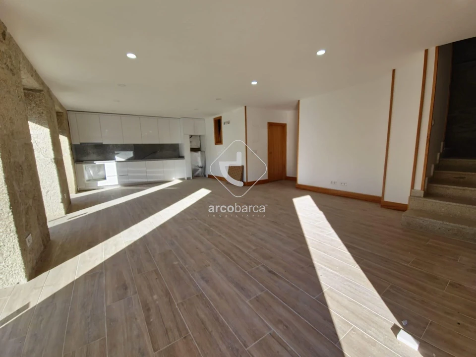 Moradia T3 para Venda em Lavradas Foto 12