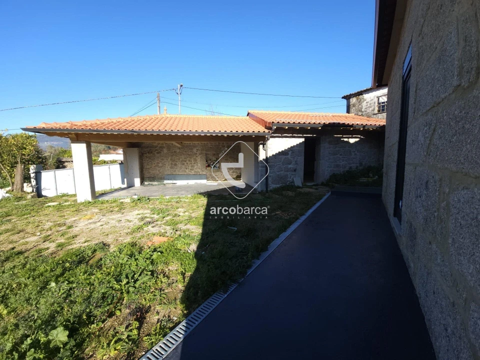 Moradia T3 para Venda em Lavradas Foto 34